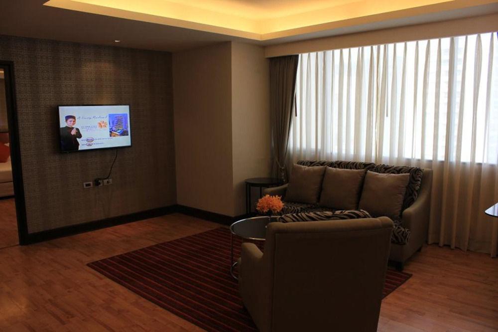 Rembrandt Residences Bangkok Exteriör bild