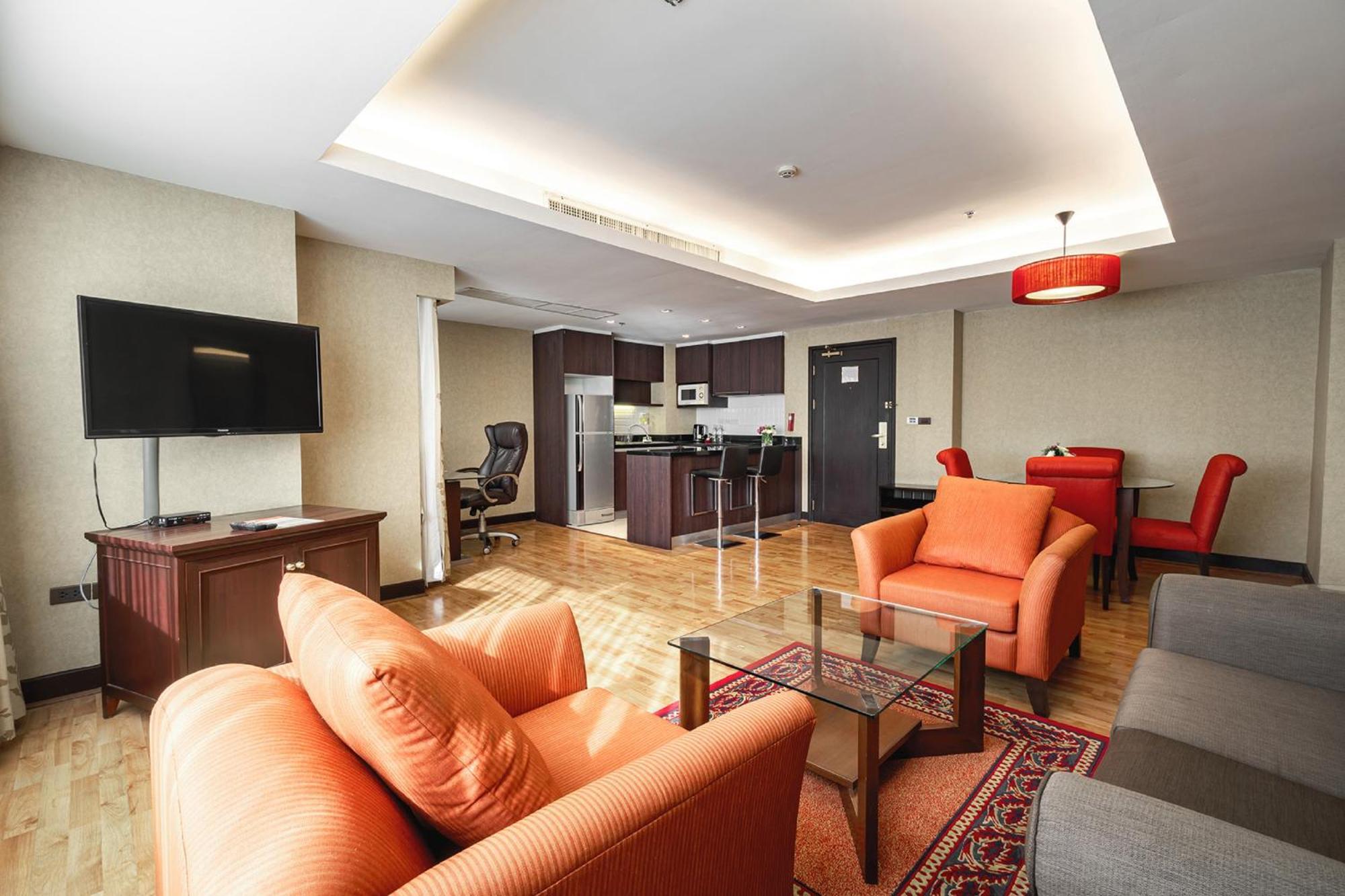 Rembrandt Residences Bangkok Exteriör bild